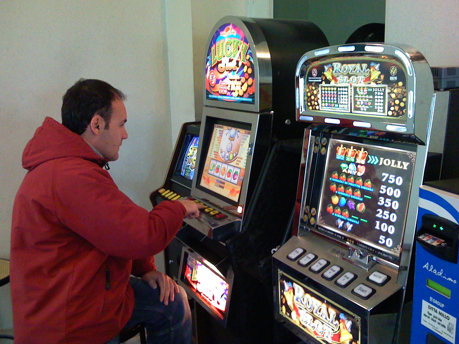 Игровые автоматы леон на деньги